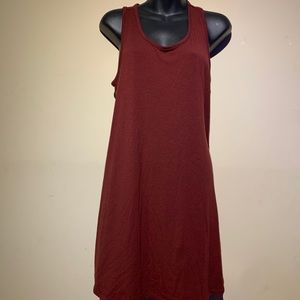 Maroon t-shirt dress!